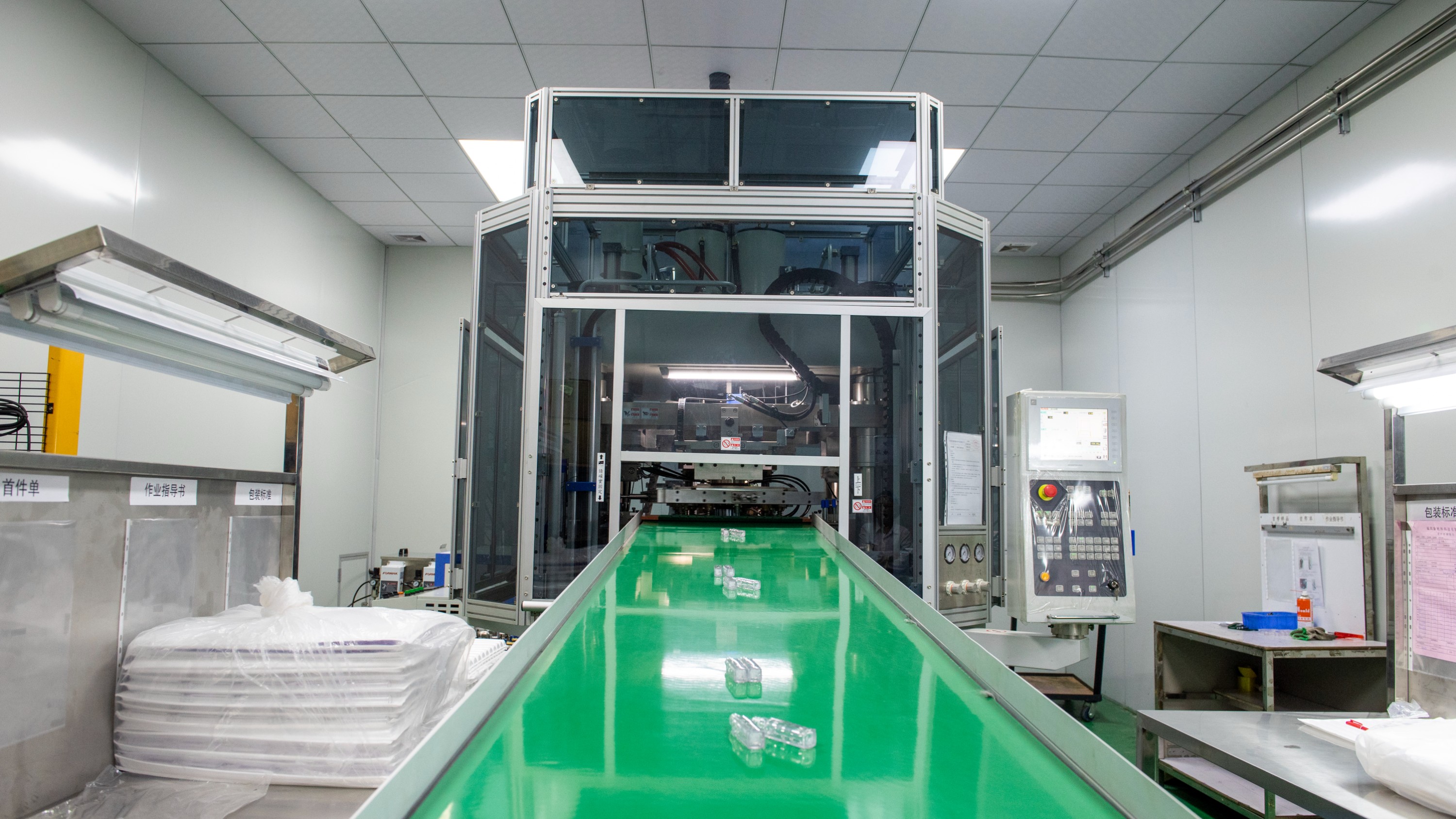 用注塑模具好還是吹塑模具好？